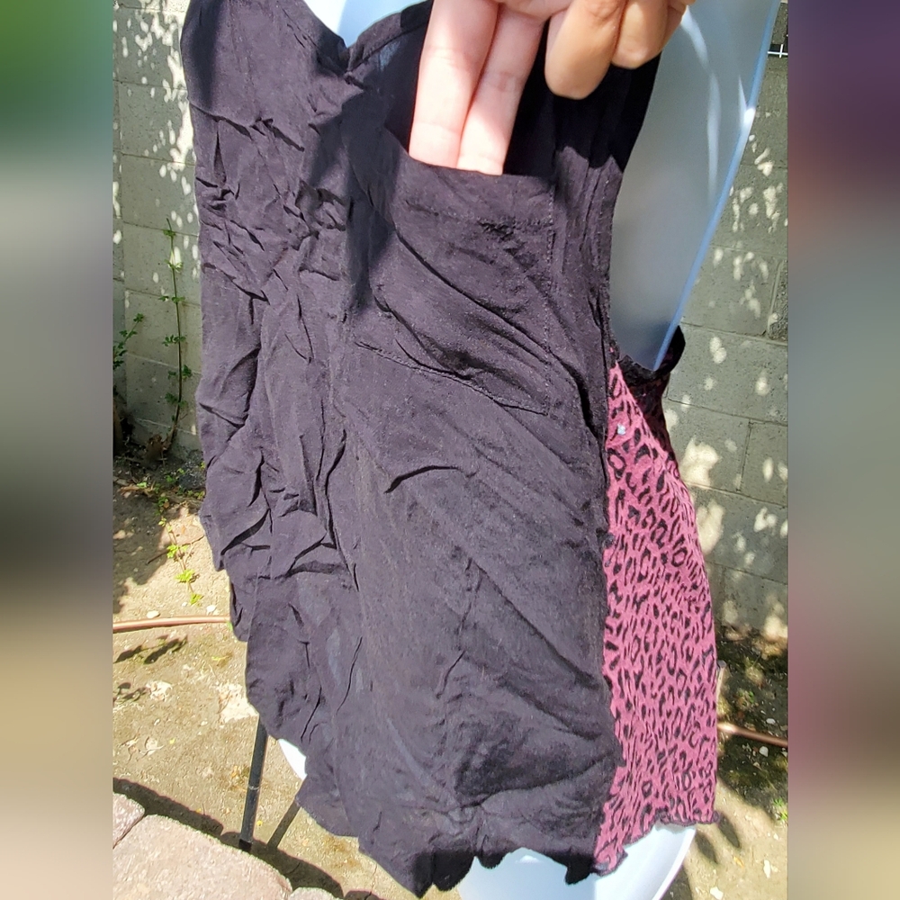 Purple and Black  Leopard Print Love Tree Top Size Medium - Picture 5 of 6